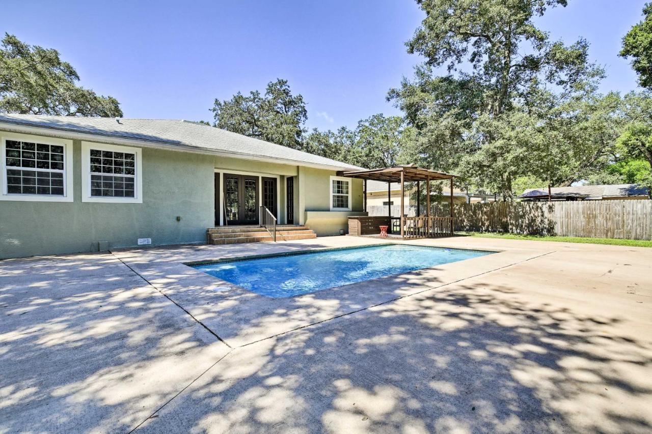 Tampa Oasis With Pool About 7 Mi To Busch Gardens! Villa Eksteriør bilde