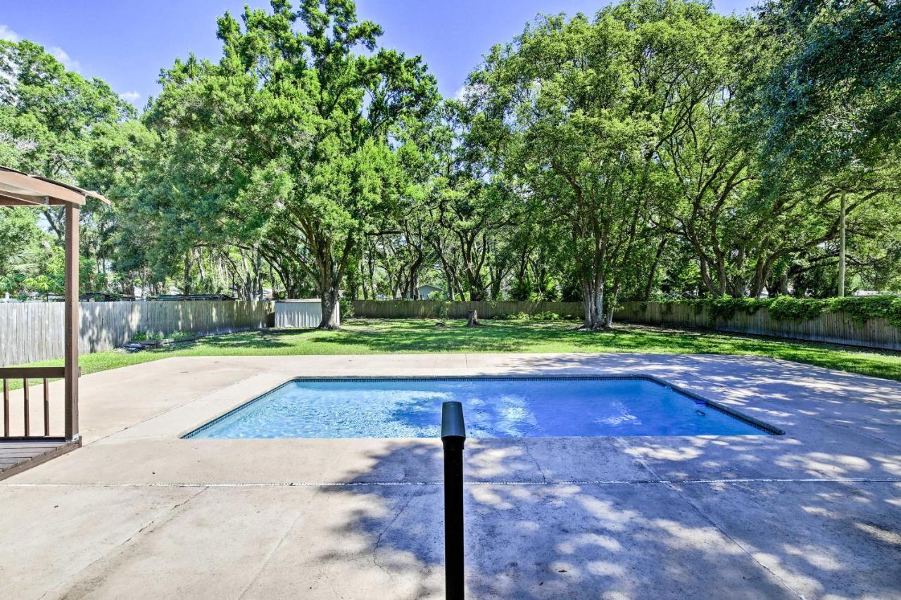 Tampa Oasis With Pool About 7 Mi To Busch Gardens! Villa Eksteriør bilde